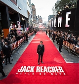 jack-reacher-london-premiere-nov20-2016-432.jpg
