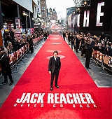 jack-reacher-london-premiere-nov20-2016-433.jpg