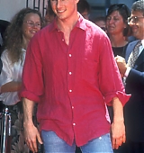 1993-06-28-Hand-And-Footprints-Ceremony-At-Manns-Chinese-Theater-022.jpg