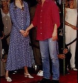 1993-06-28-Hand-And-Footprints-Ceremony-At-Manns-Chinese-Theater-081.jpg