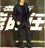 2000-06-00-Mission-Impossible-2-Promotion-Misc-008.jpg