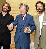 2003-01-11-The-Last-Samurai-Tokyo-Press-Conference-092.jpg