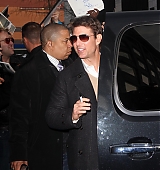 candids-outside-daily-show-with-jon-steward-april16-2013-070.jpg