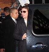 candids-outside-daily-show-with-jon-steward-april16-2013-071.jpg