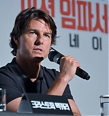 mission-impossible-rogue-nation-seoul-press-july30-2015-003.jpg