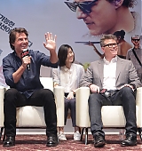 mission-impossible-rogue-nation-seoul-theater-visit-event-july31-2015-012.jpg