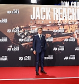 jack-reacher-berlin-premiere-21-2016-330.jpg