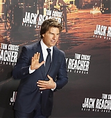 jack-reacher-berlin-premiere-21-2016-462.jpg