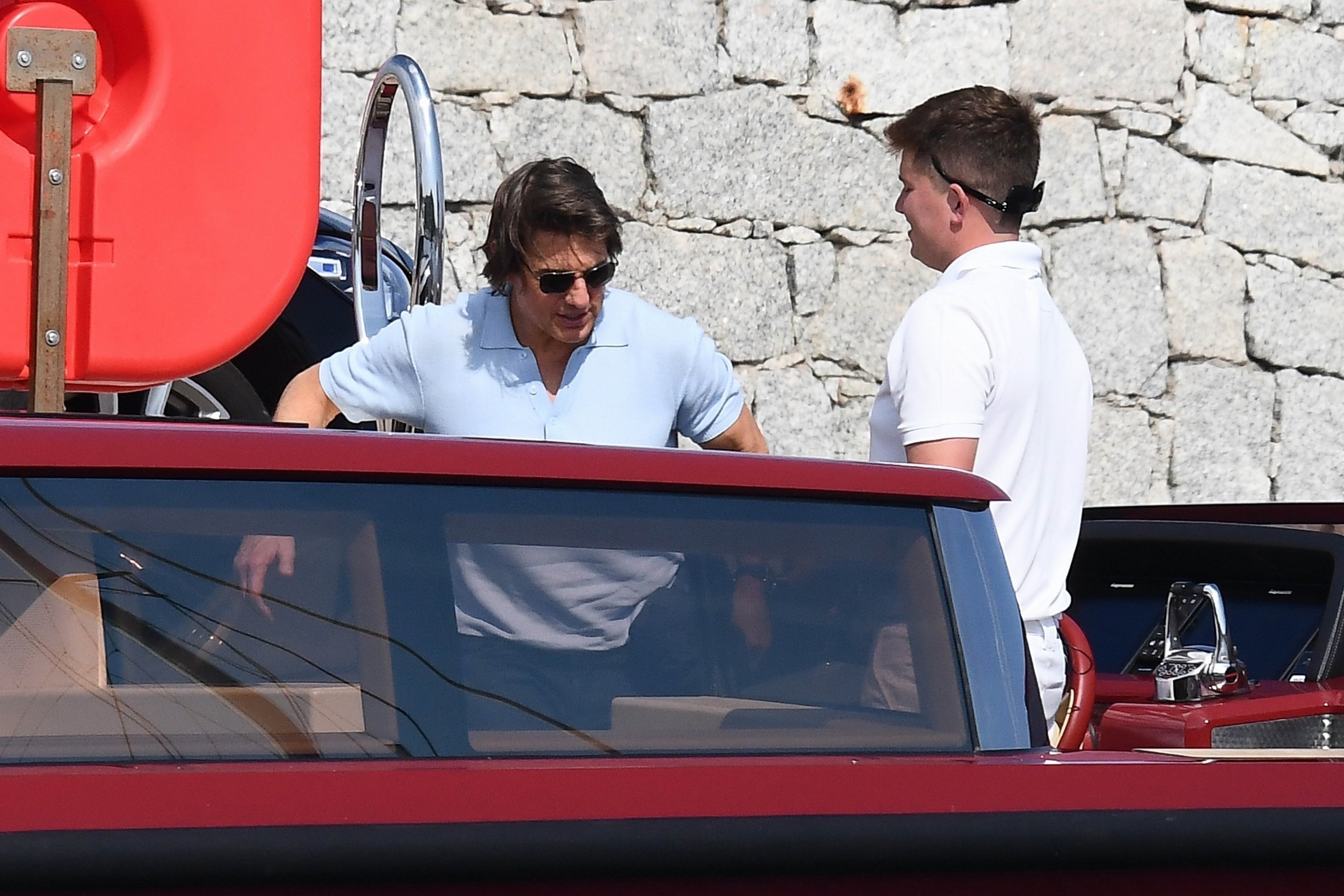 2023-06-24-Candids-of-Tom-at-South-Italy-002.jpg