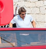 2023-06-24-Candids-of-Tom-at-South-Italy-053.jpg