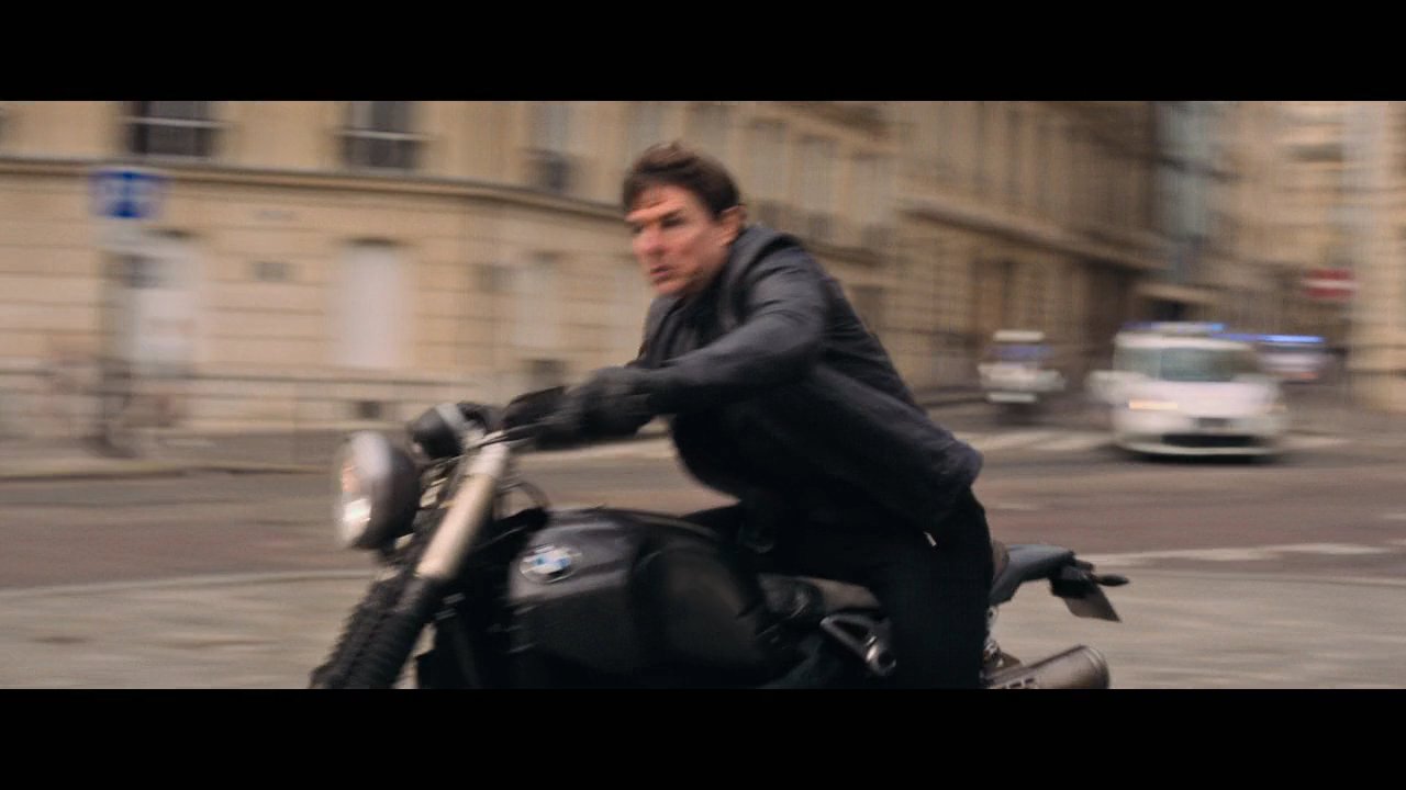 Mission-Impossible-Fallout-Behind-The-Scenes-0813.jpg