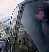 Mission-Impossible-Fallout-Behind-The-Scenes-1205.jpg