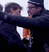 Mission-Impossible-Fallout-Behind-The-Scenes-1330.jpg