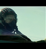 Top-Gun-Maverick-Trailer1-Caps-081.jpg